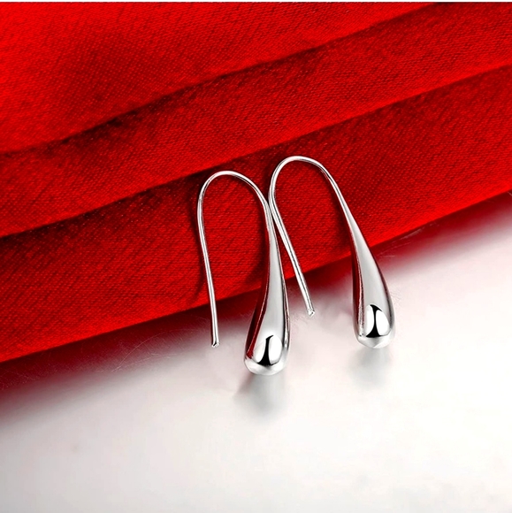 Water drop 925 sterling silver hoop earings - Picture 1 of 4